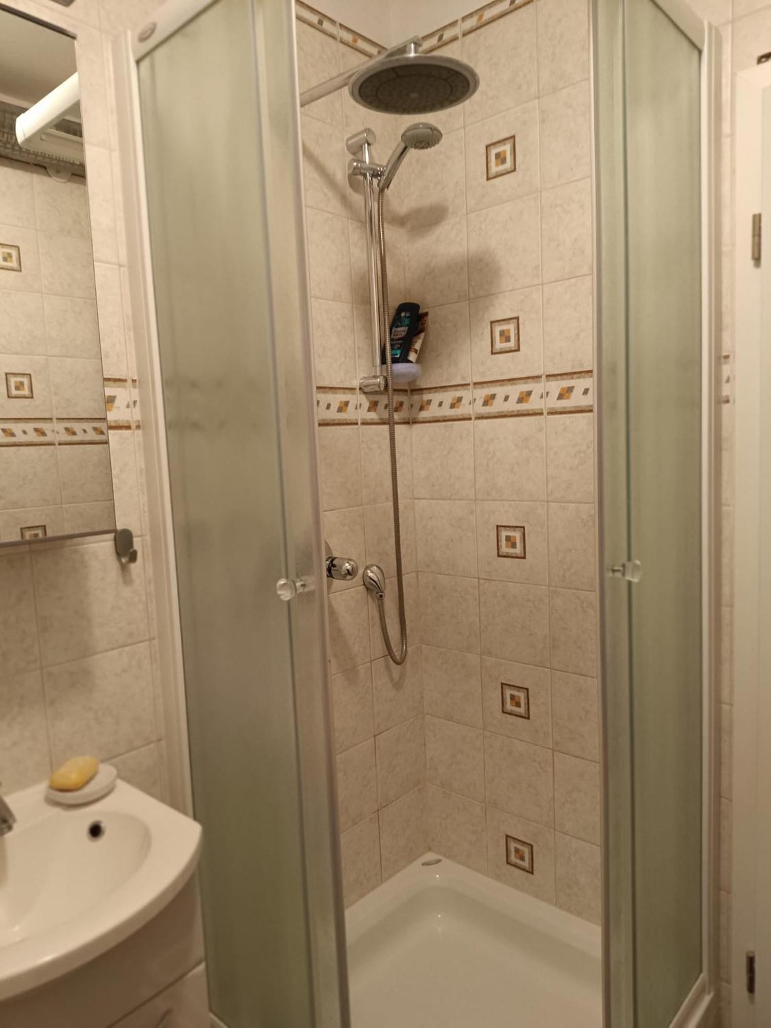 Villa Hisa Vrhov Dol Limbuš Exterior foto